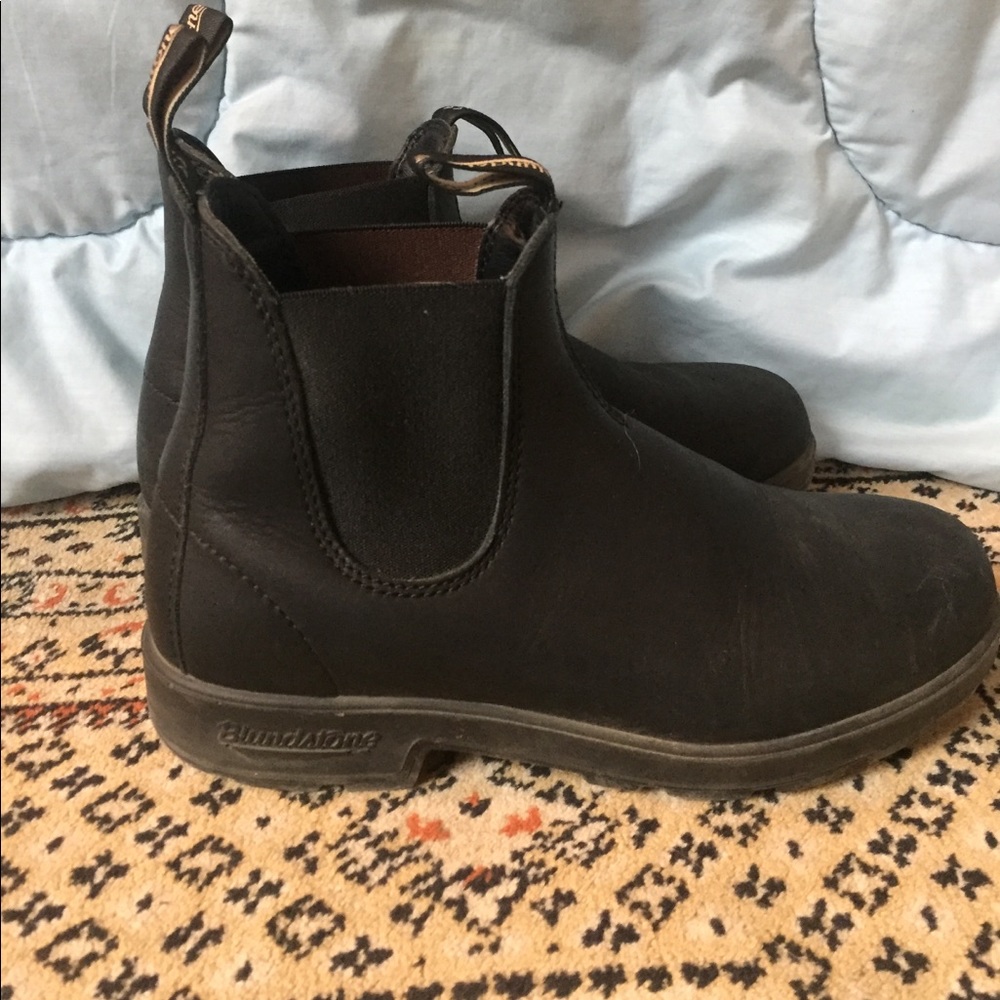 Blundstone boots women's size 9 classic style!